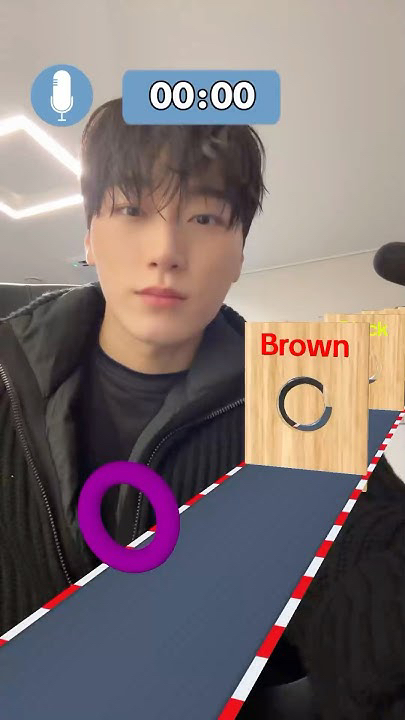 崔傘 (ATEEZ)的最新活動照片