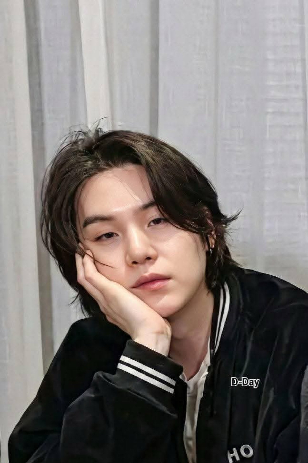 Latest photo of SUGA (BTS)