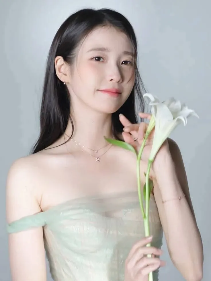 Foto terbaru IU