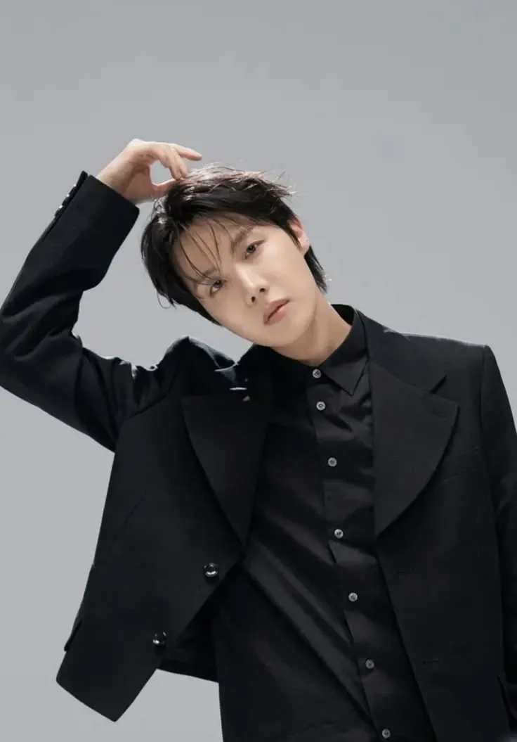 Potret di balik layar j-hope (BTS)