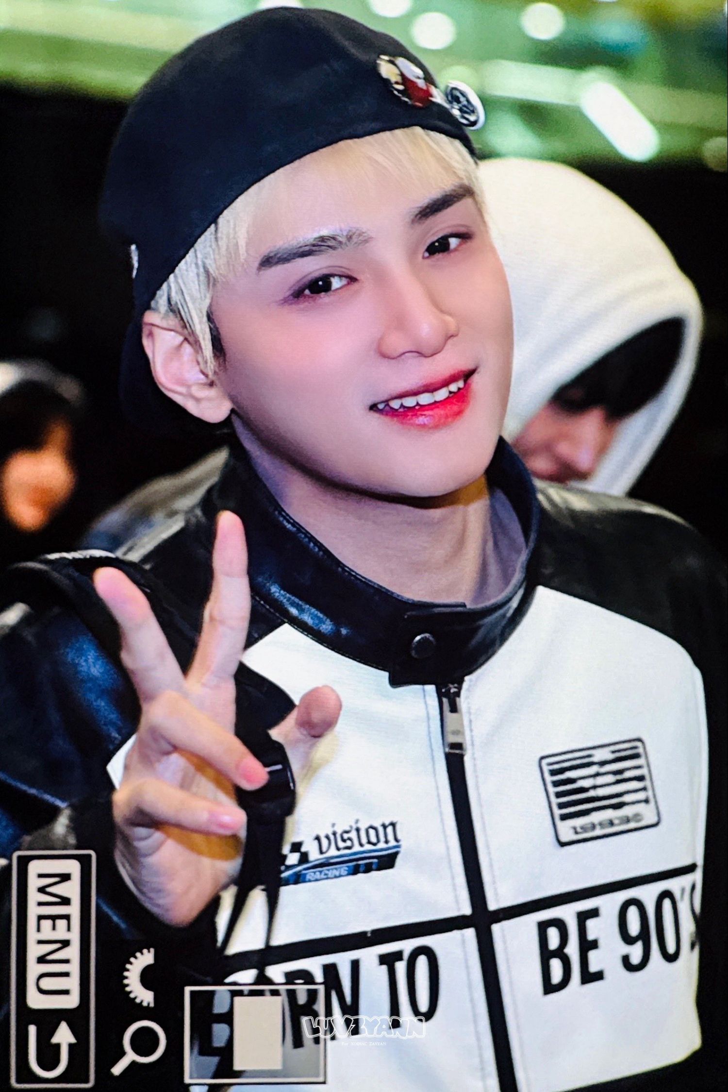 A moment captured by Zayyan (XODIAC)'s fan