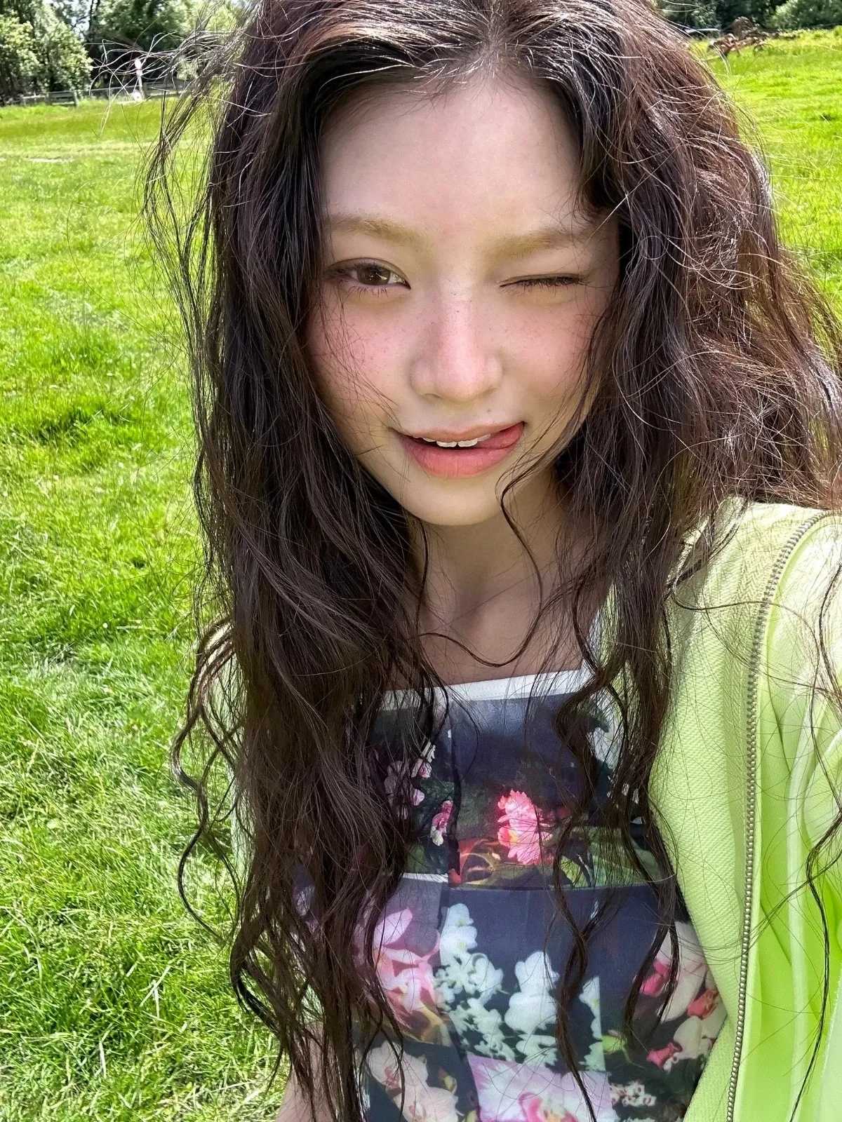 Latest photo of HAUM (KiiiKiii)