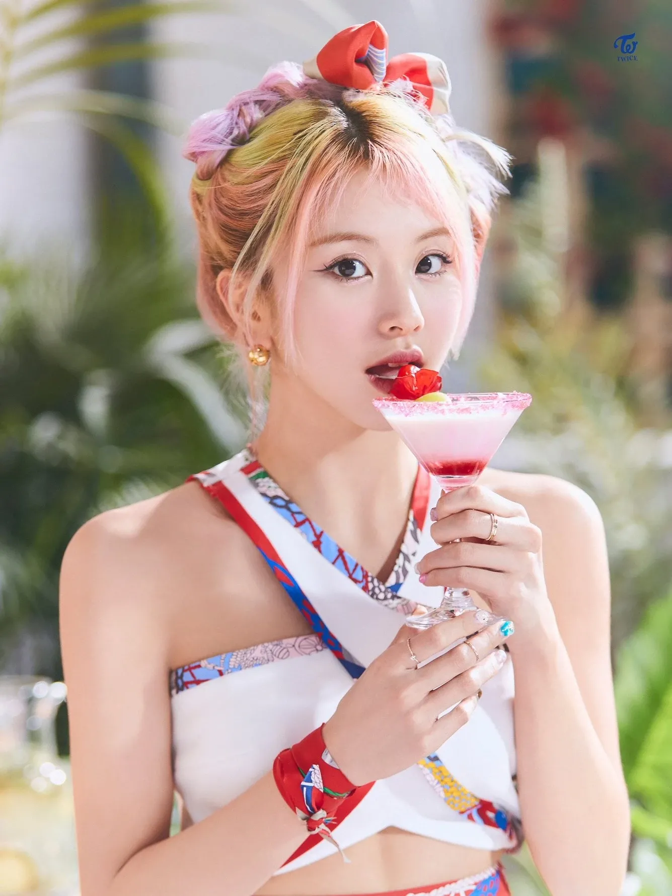 彩瑛 (TWICE)的幕后花絮