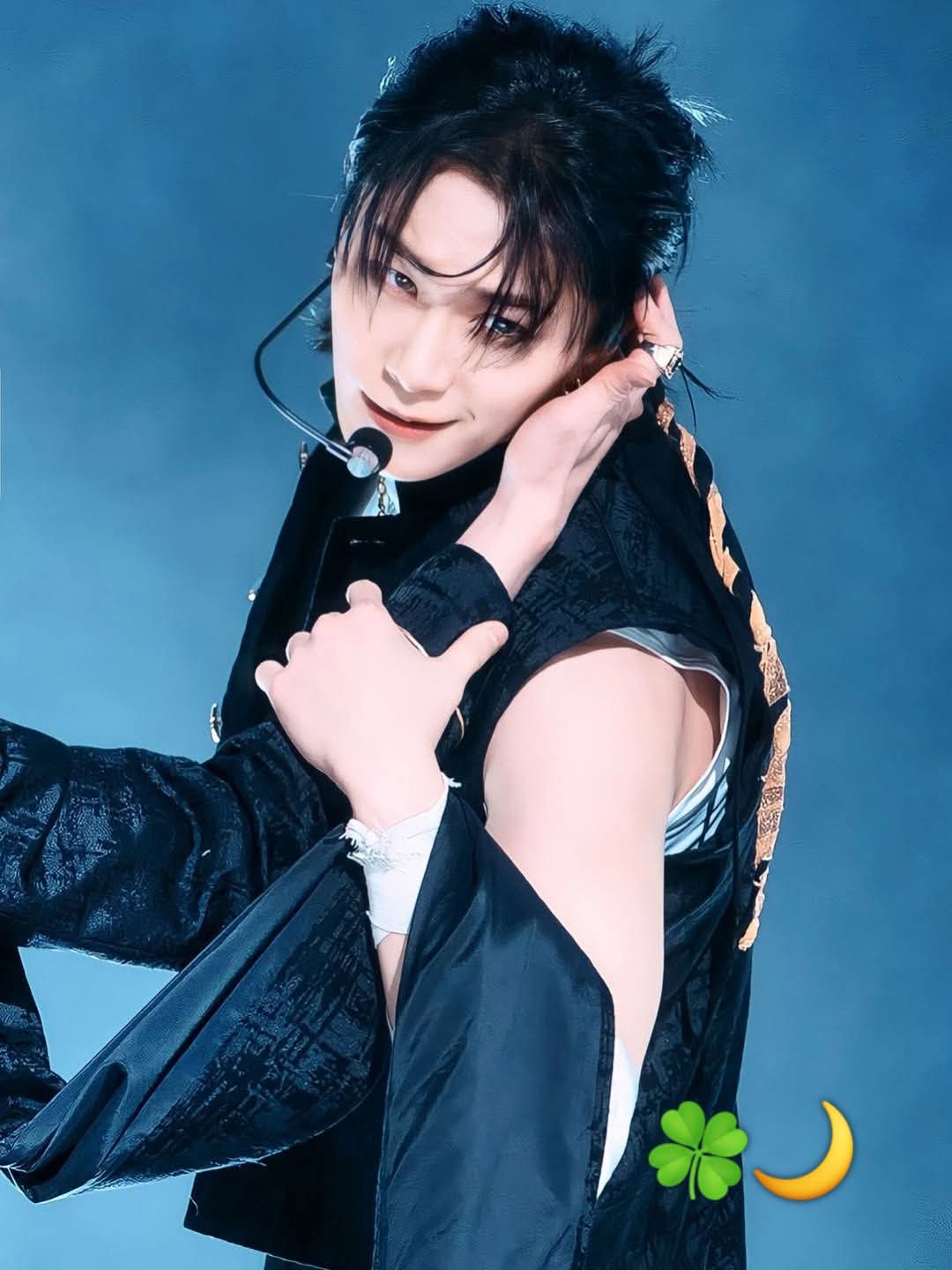 A moment captured by Moonbin (ASTRO)'s fan