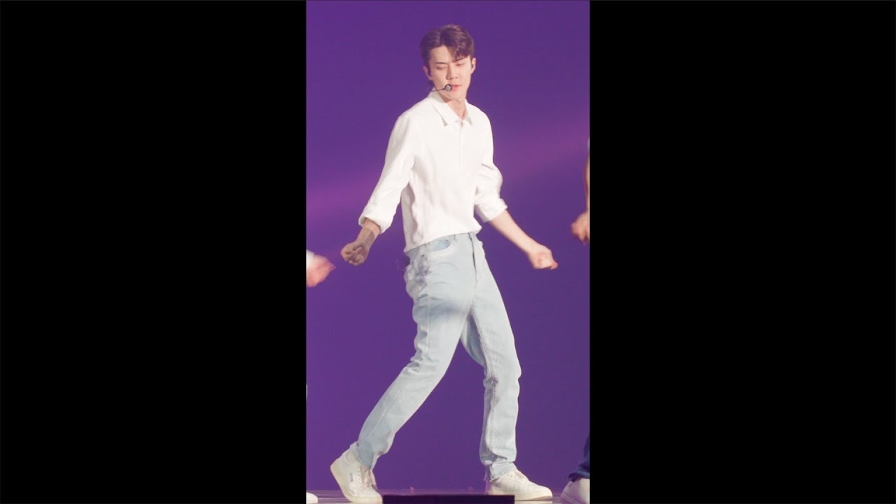 EXO의 비하인드 컷