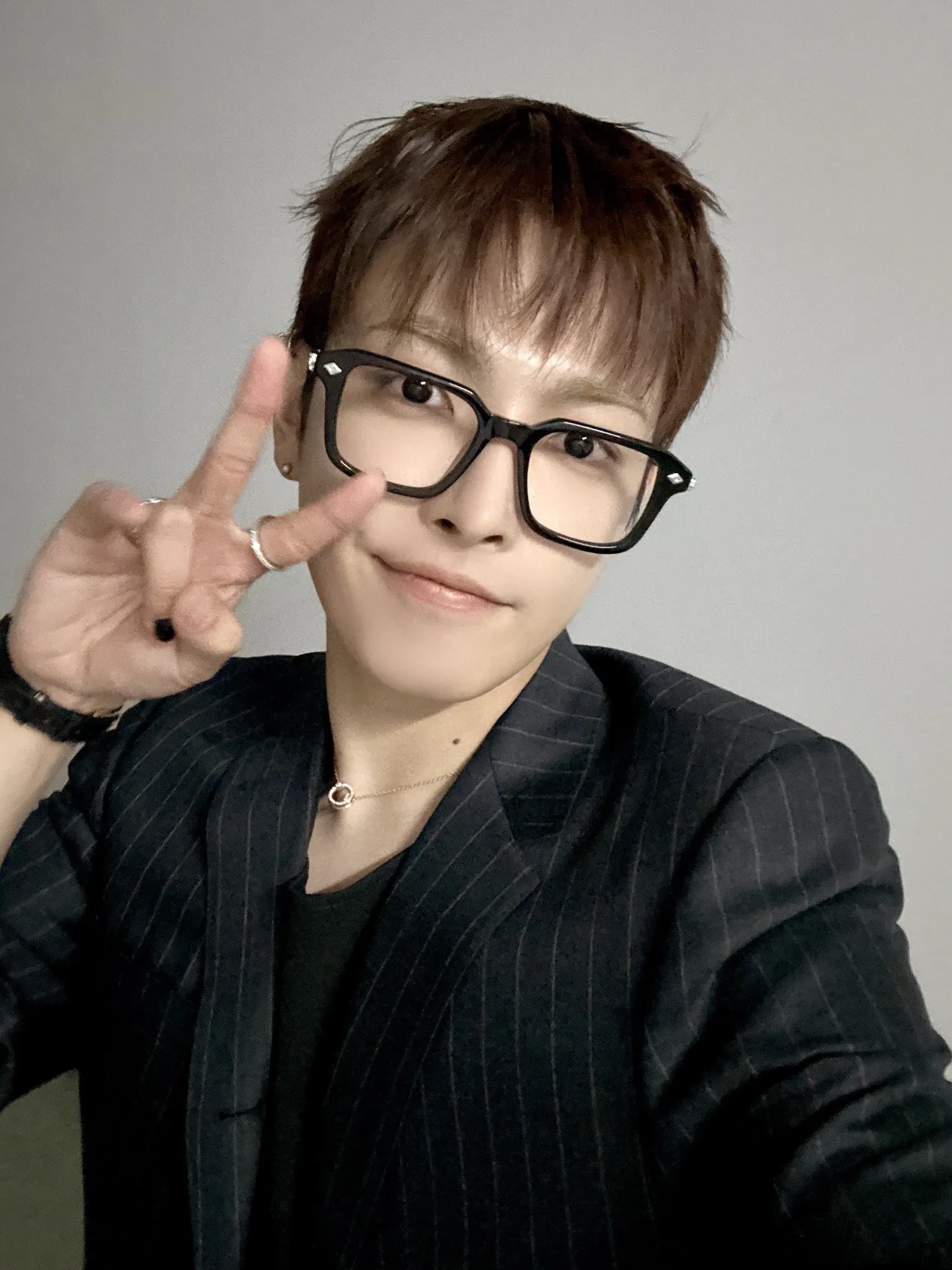 Latest photo of Hongjoong (ATEEZ)
