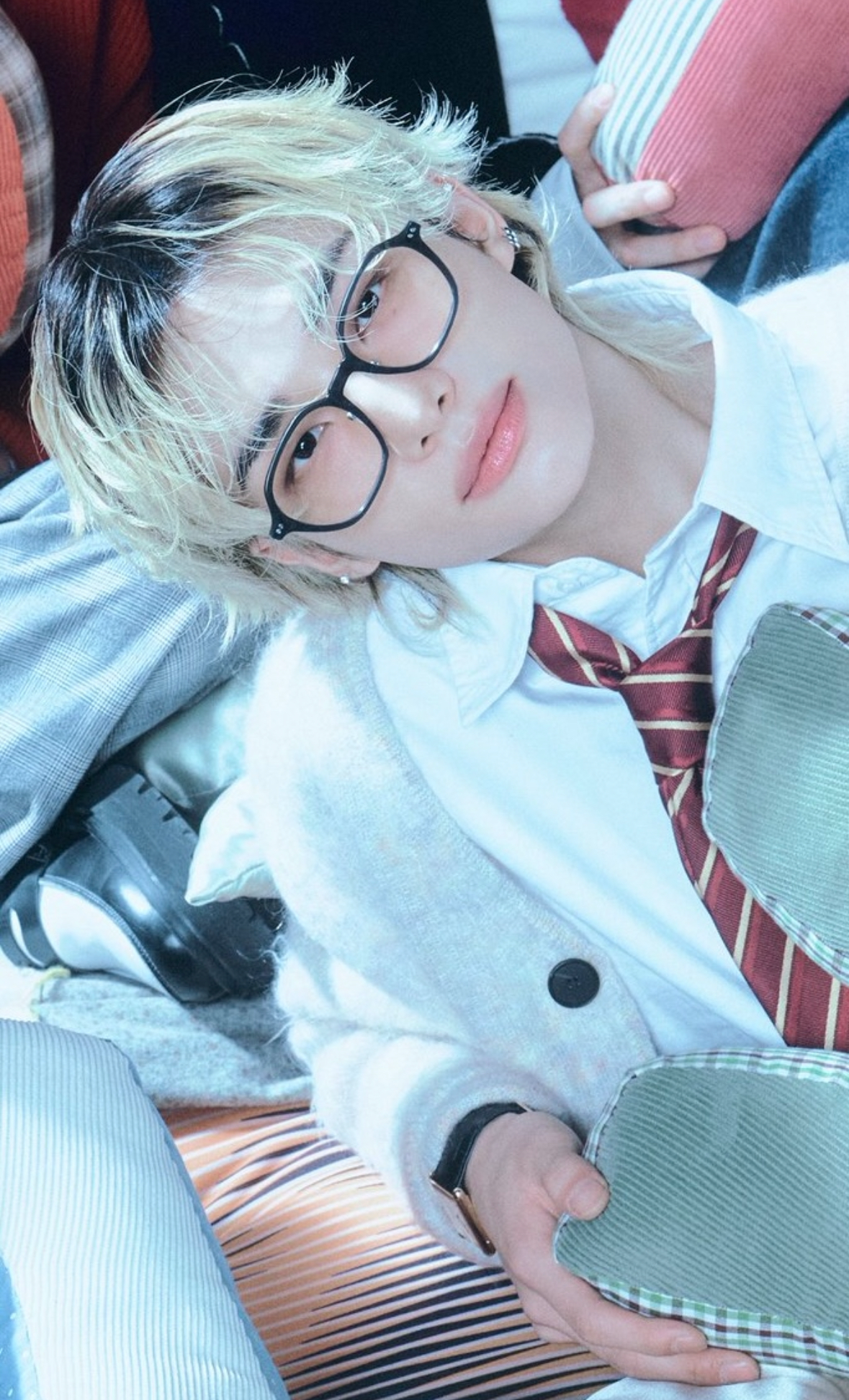 Latest photo of Hyunjin (Stray Kids)