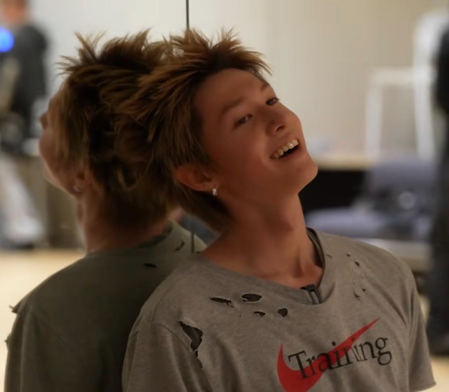 A moment captured by Martin (CORTIS)'s fan