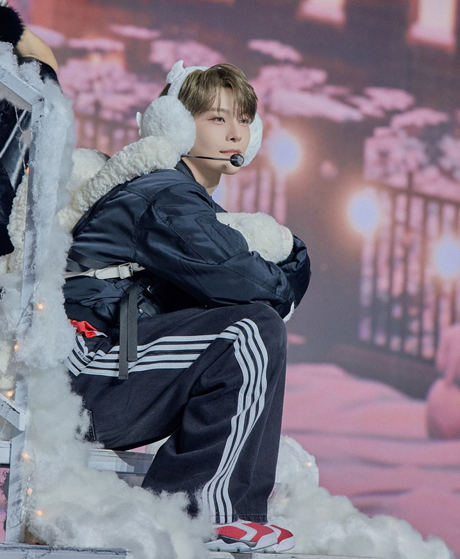 Behind-the-scenes cut of He Xinlong (ALPHA DRIVE ONE)