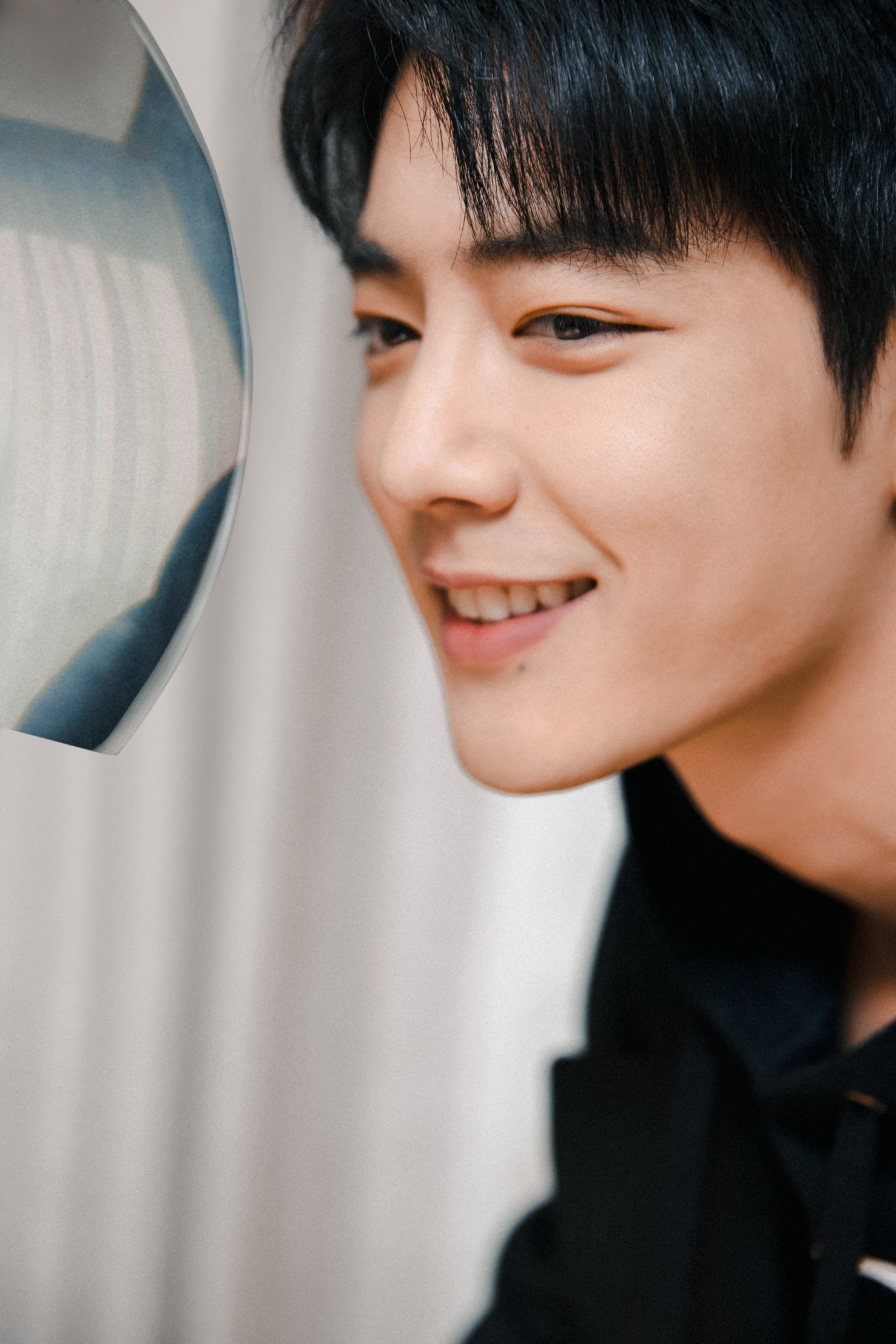 Behind-the-scenes cut of Xiao Zhan