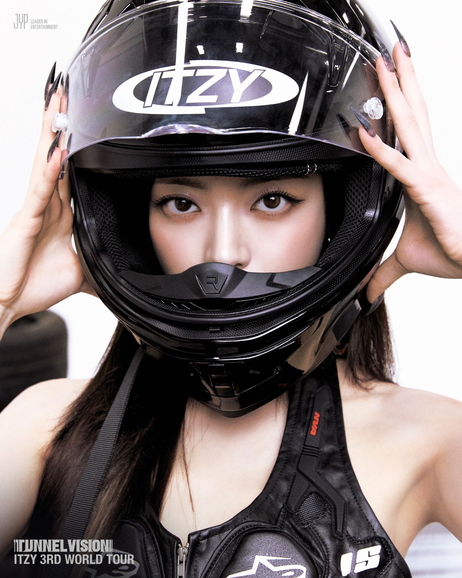 유나 (ITZY)의 최신 사진