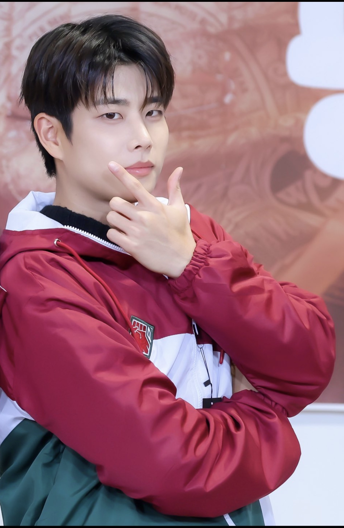 Latest photo of MJ (ASTRO)