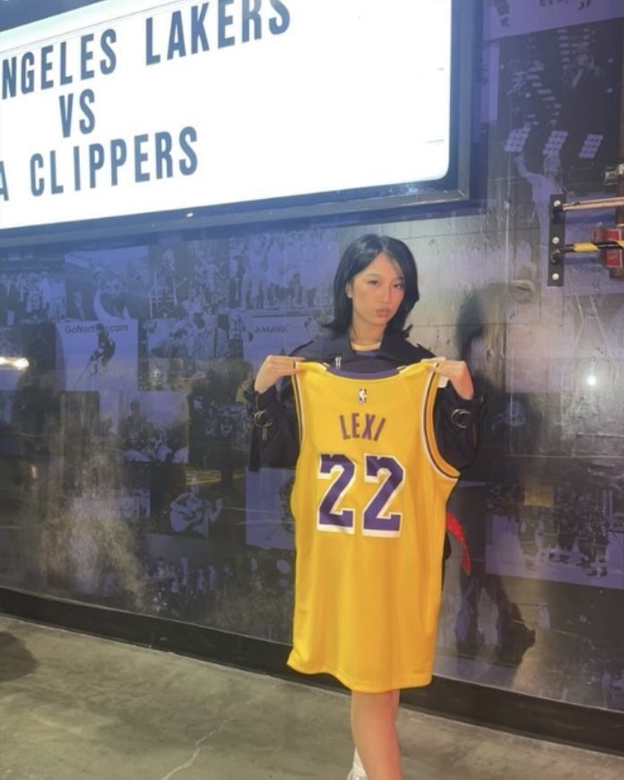 Recent activity shot of Lexi (GIRLSET)