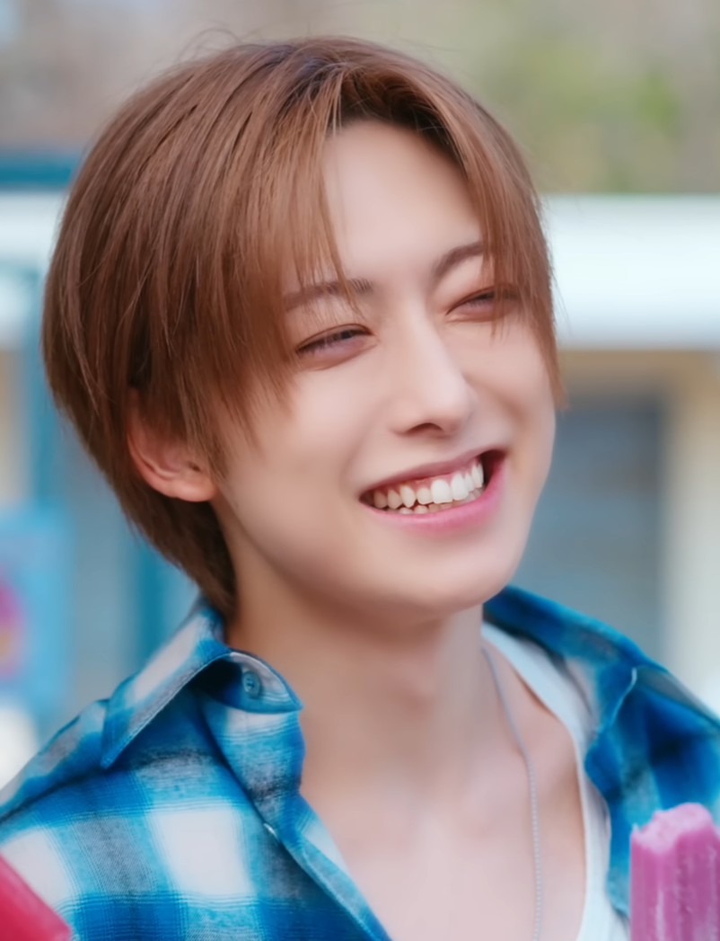Behind-the-scenes cut of Fuma (&TEAM)