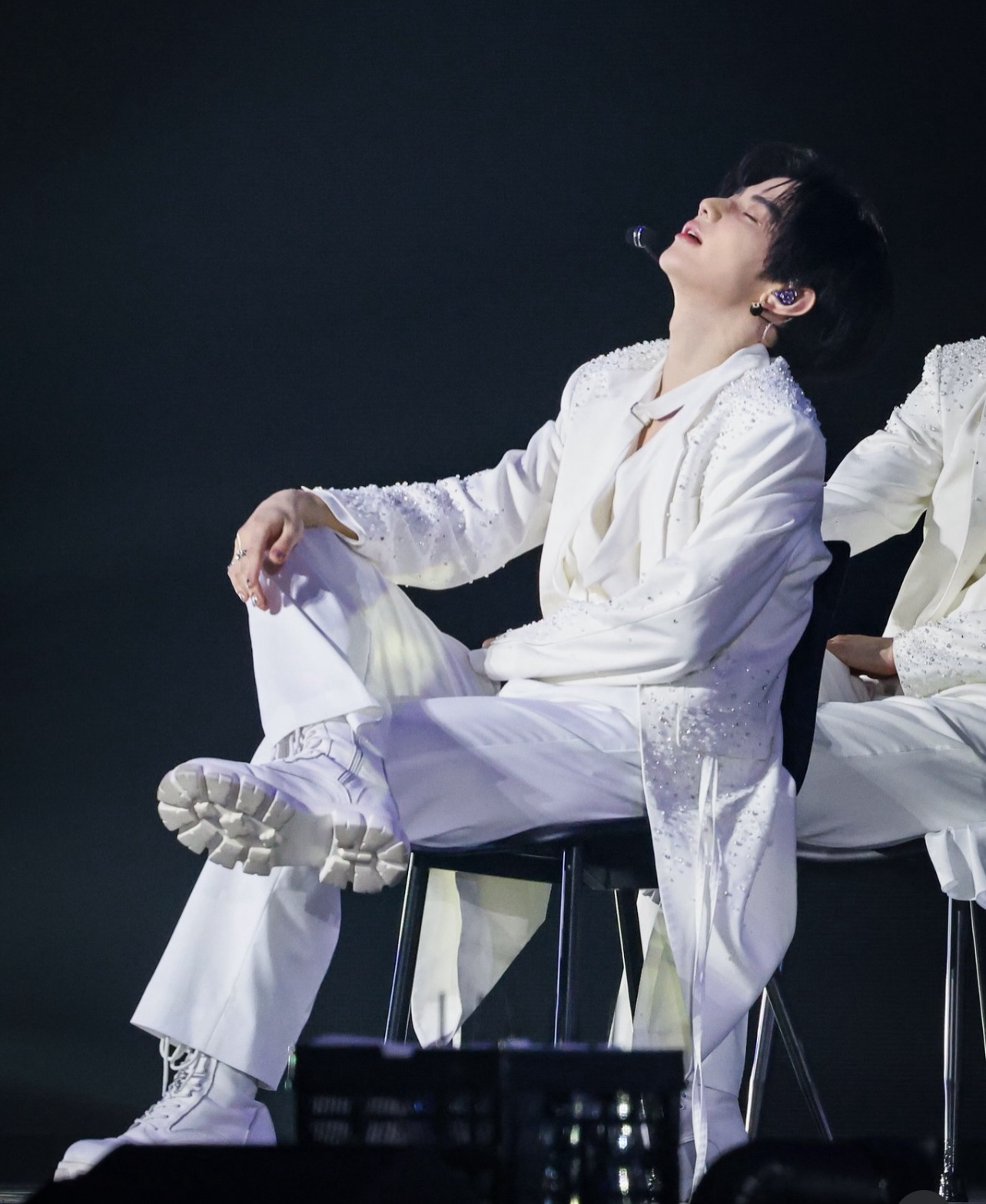 A moment captured by Zhang Hao (ZEROBASEONE)'s fan