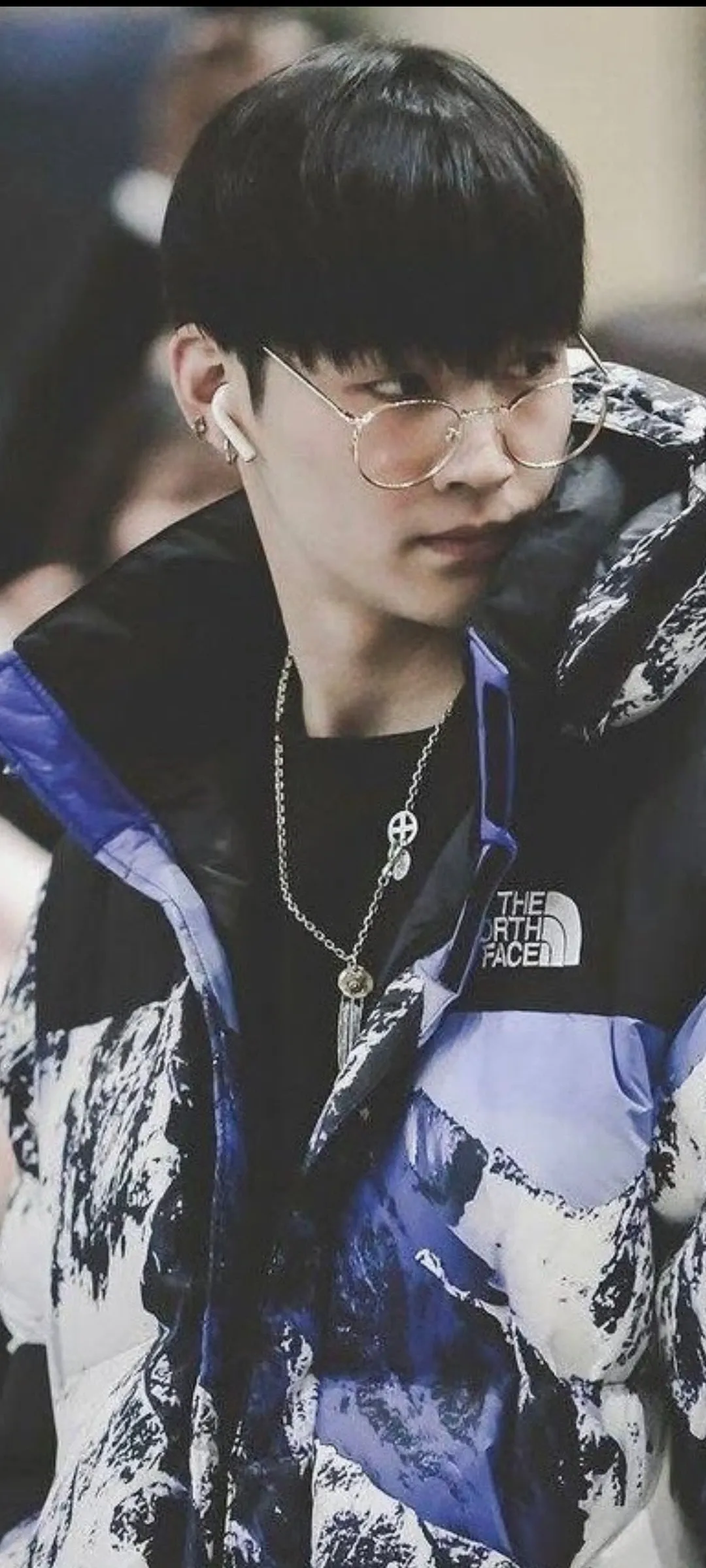 Today's most popular wallpaper in the JAY B (GOT7) community