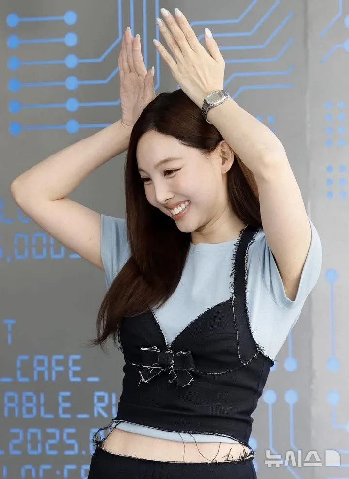 TWICE Fandom Community │ No.1 KPOP App CHOEAEDOL