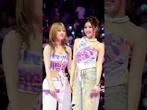 모모 (TWICE)의 최신 사진