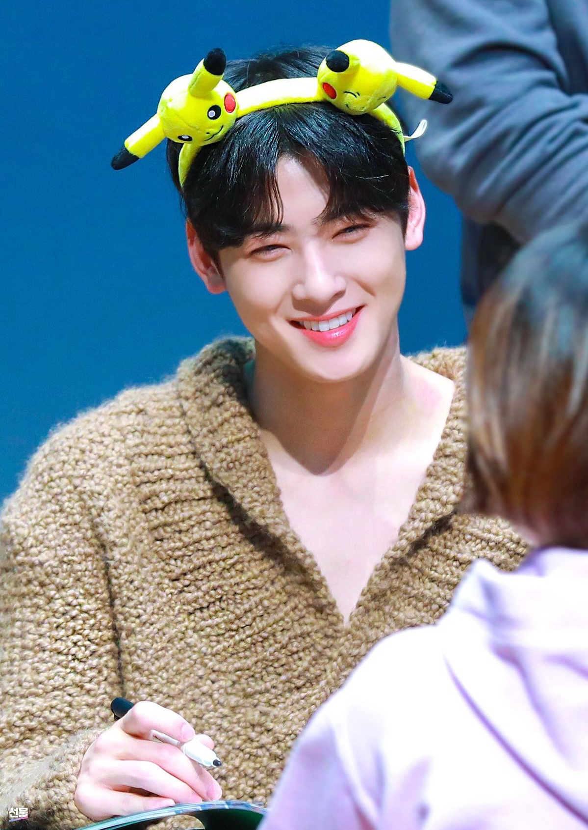 Recent activity shot of Eunwoo (ASTRO)