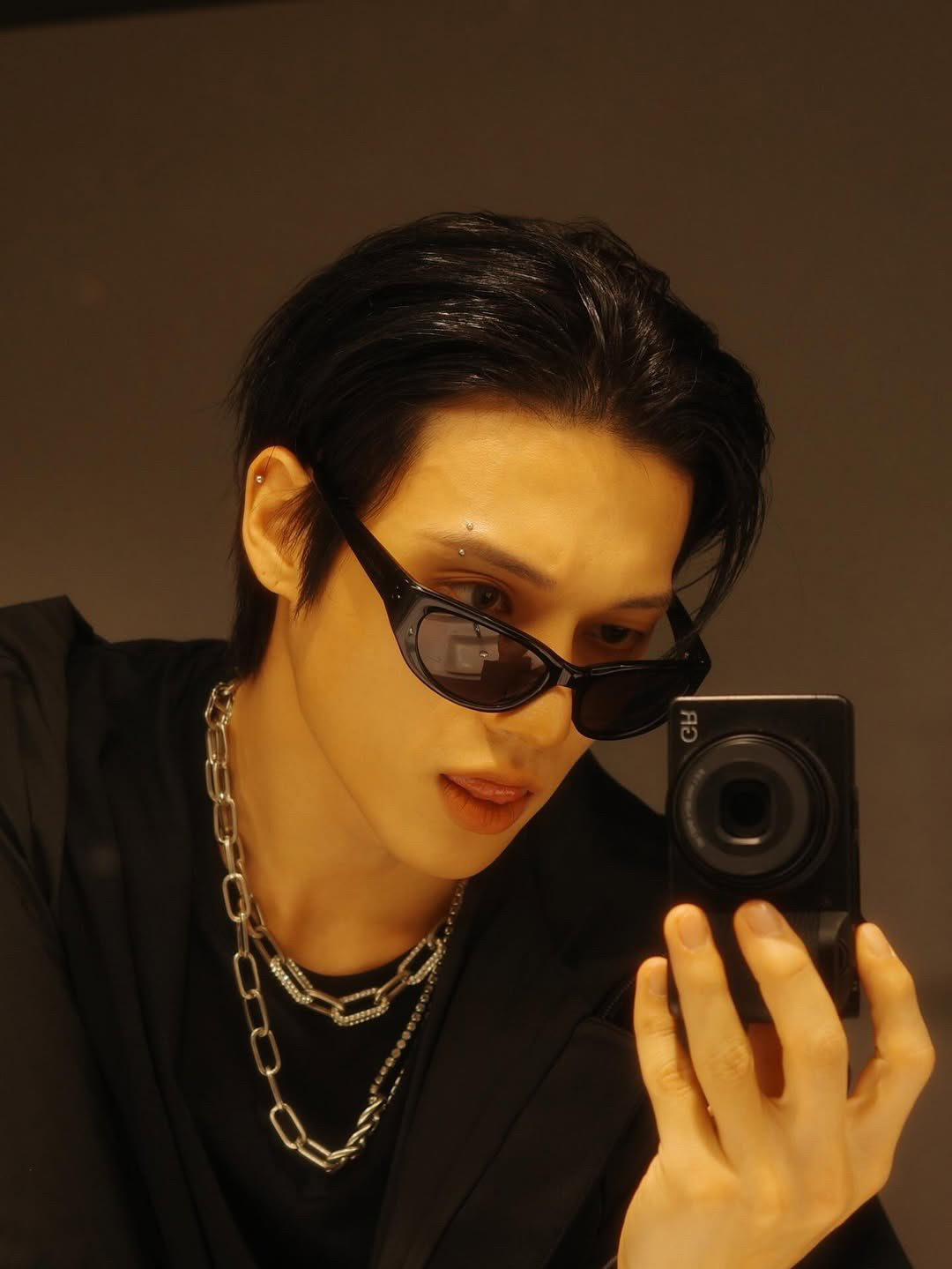 우영 (에이티즈)의 비하인드 컷