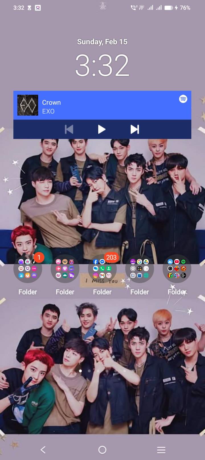 A heartfelt wallpaper shared by EXO's fans