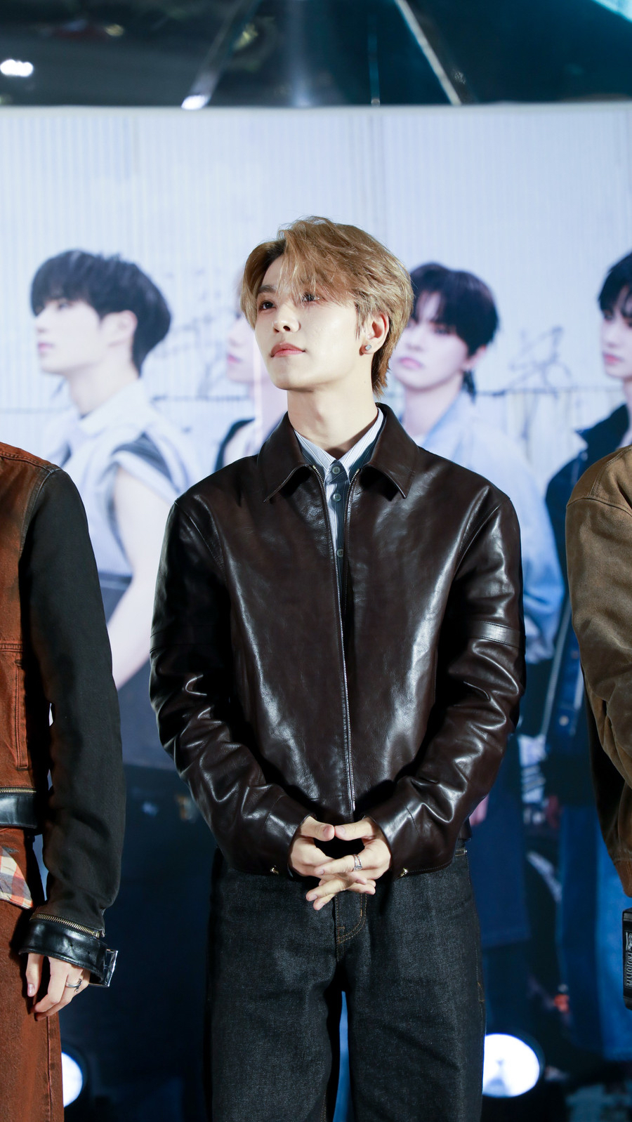 Today's most popular wallpaper in the He Xinlong (ALPHA DRIVE ONE) community