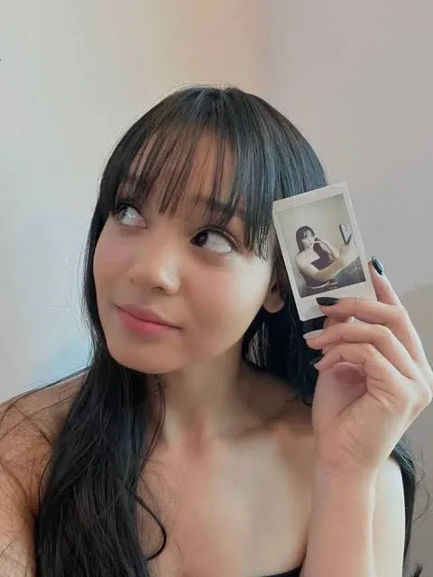 Latest photo of NVee (Blackswan)