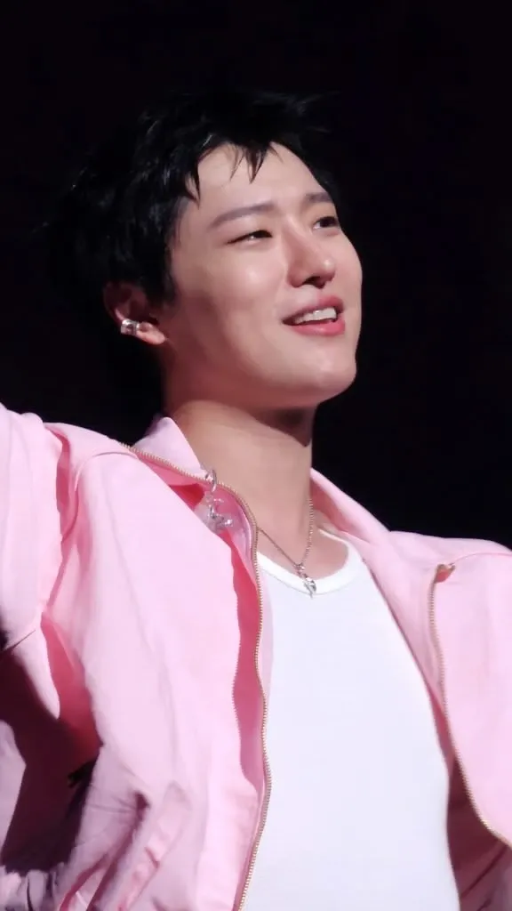 Fandom-recommended wallpaper image of WOODZ