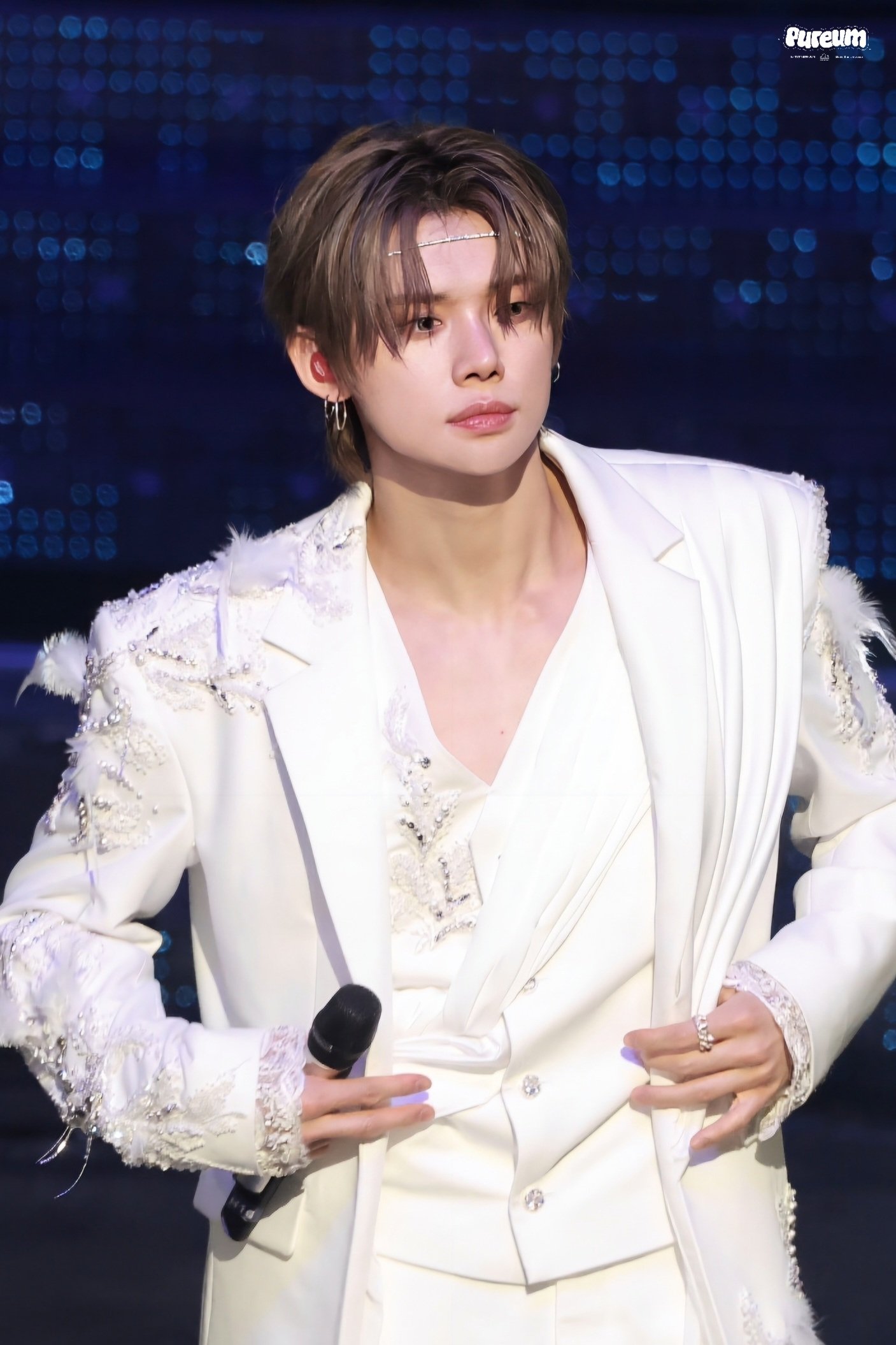 Behind-the-scenes cut of Yeonjun (TOMORROW X TOGETHER)