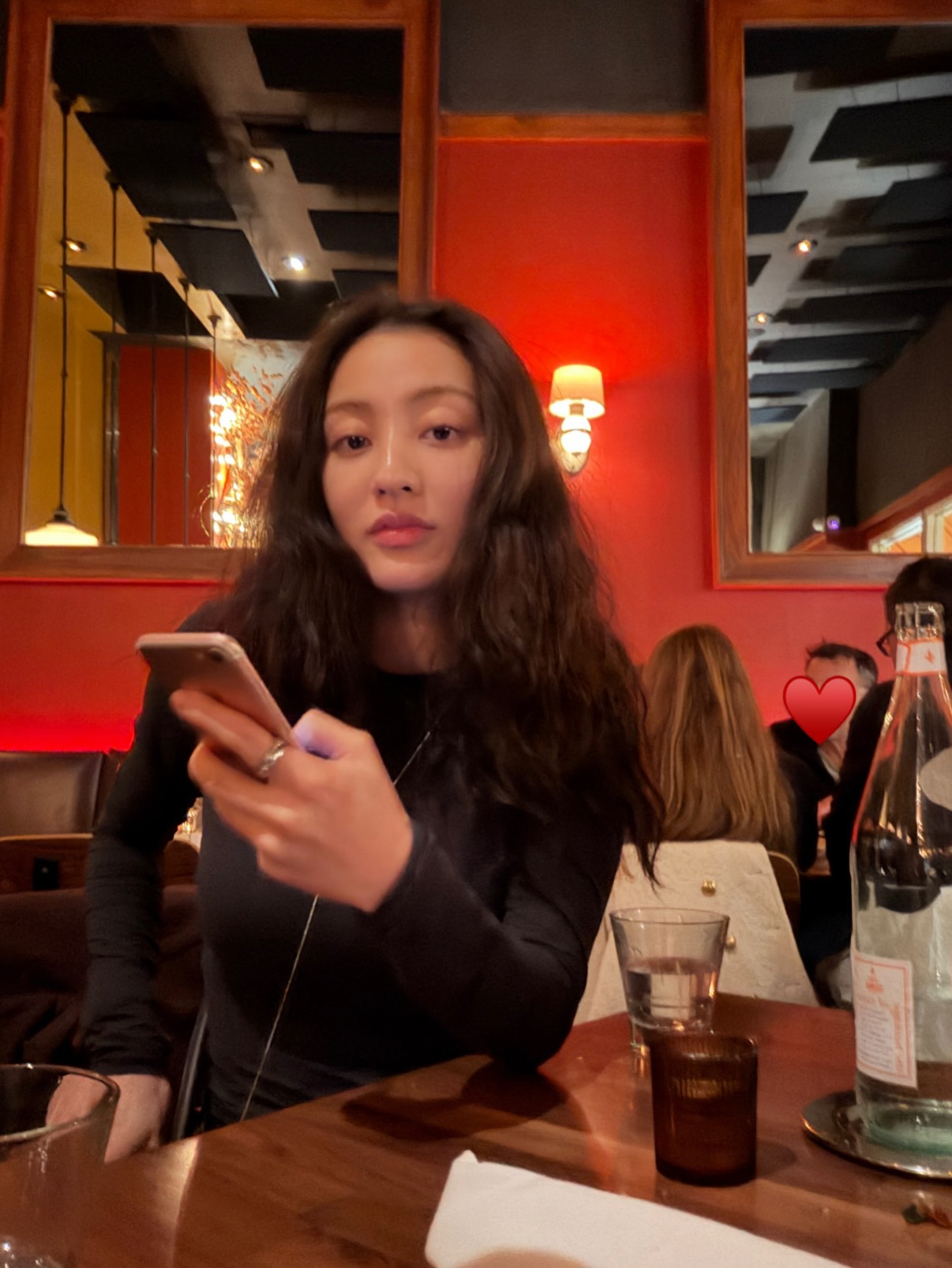 志效 (TWICE)的幕後花絮