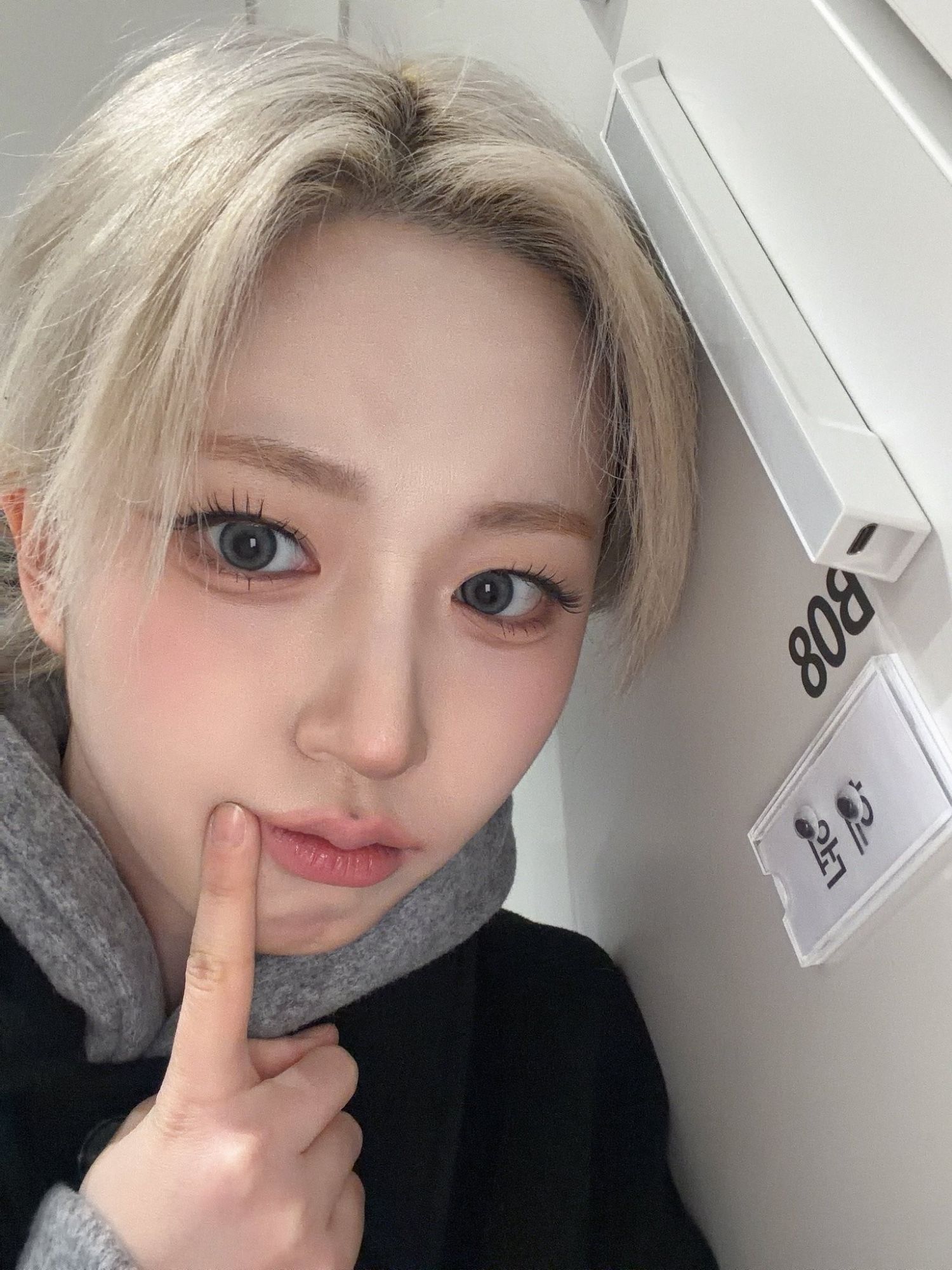 Behind-the-scenes cut of Haewon (NMIXX)