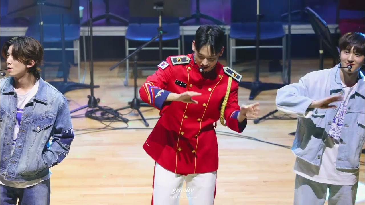 Behind-the-scenes cut of Hwiyoung (SF9)