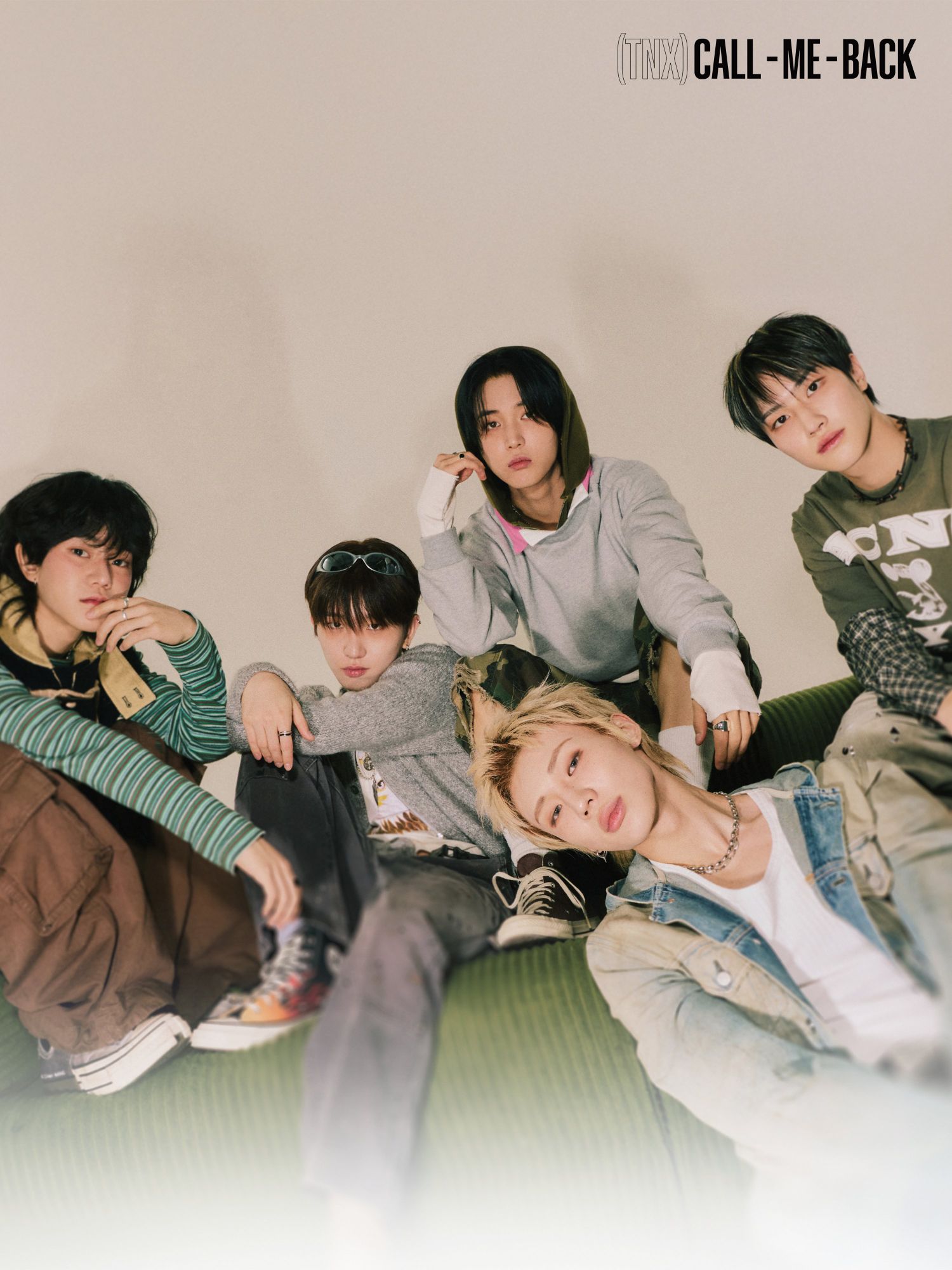 Today's hottest K-pop community feed