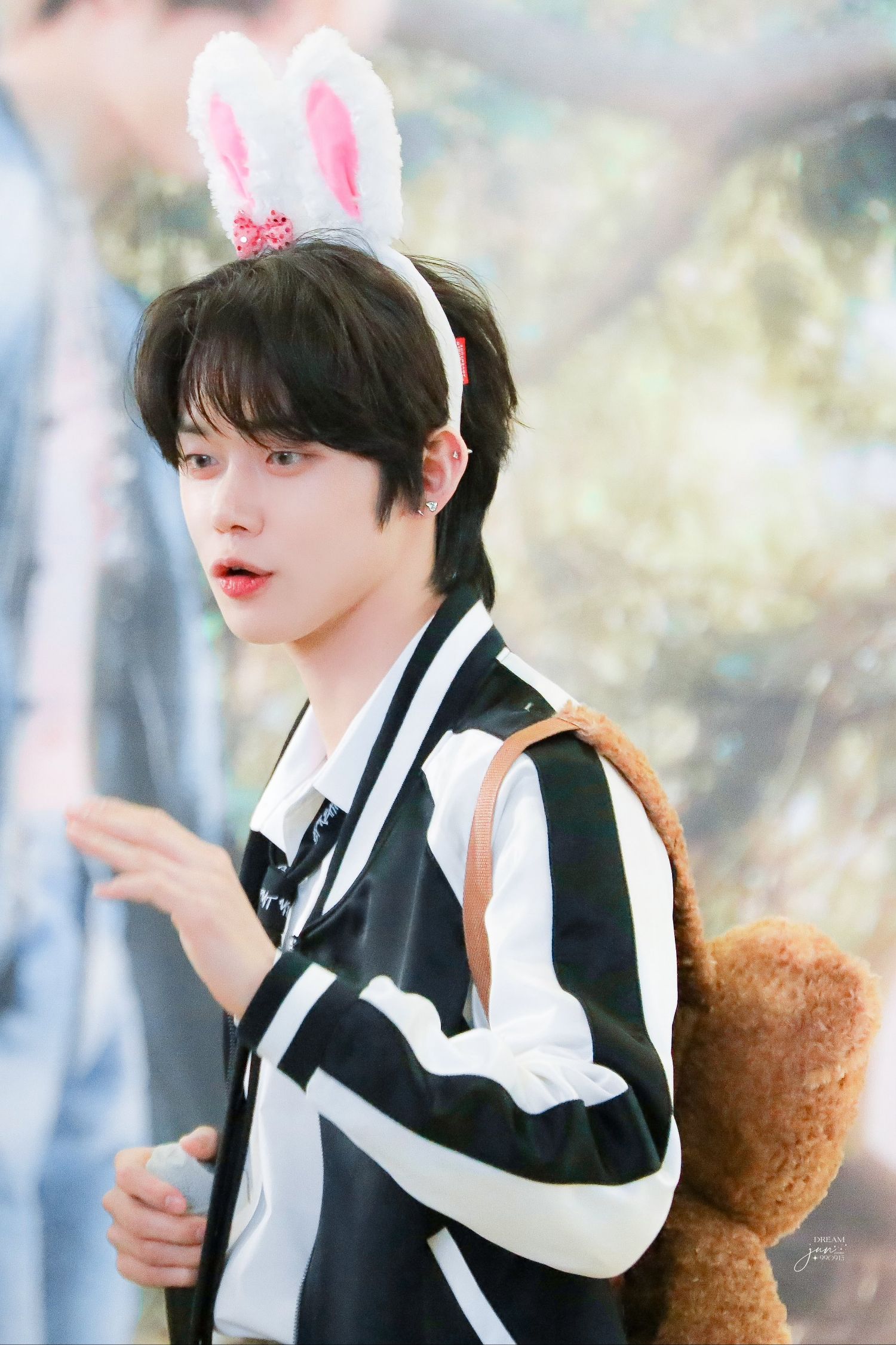 A moment captured by Yeonjun (TOMORROW X TOGETHER)'s fan