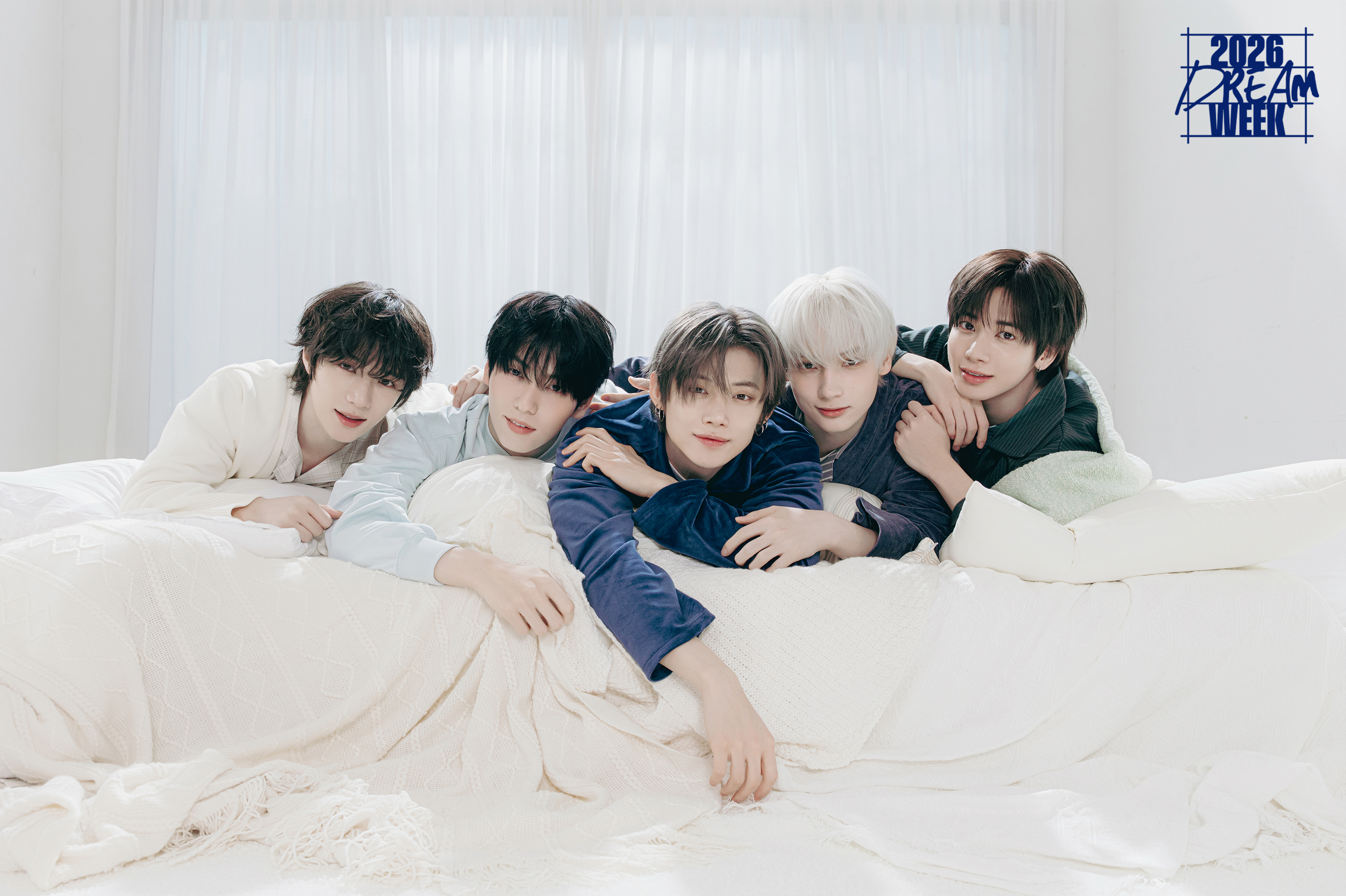 투모로우바이투게더의 비하인드 컷