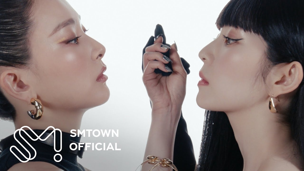 Behind-the-scenes cut of Seulgi (Red Velvet)