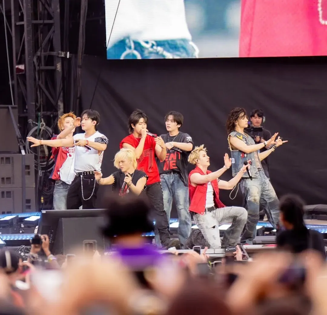 A moment captured by Stray Kids's fan
