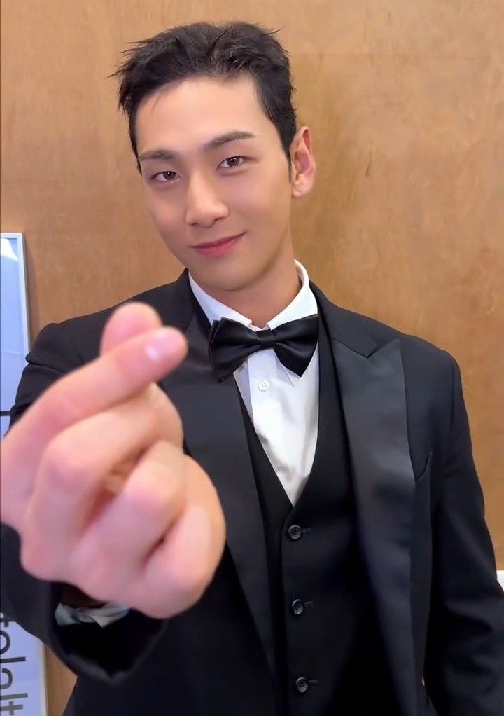 백호의 최신 사진