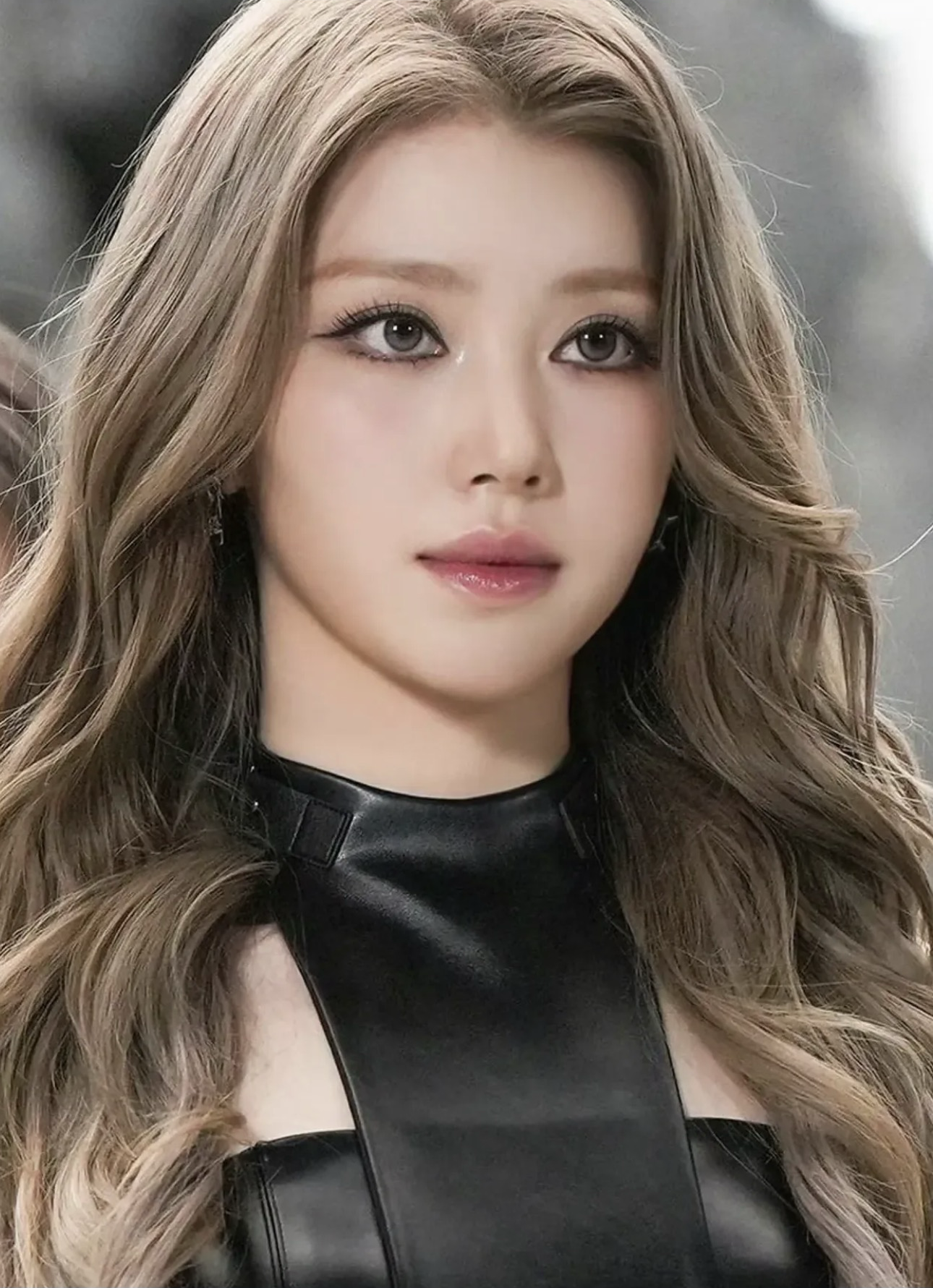 Behind-the-scenes cut of Xiao Ting (Kep1er)