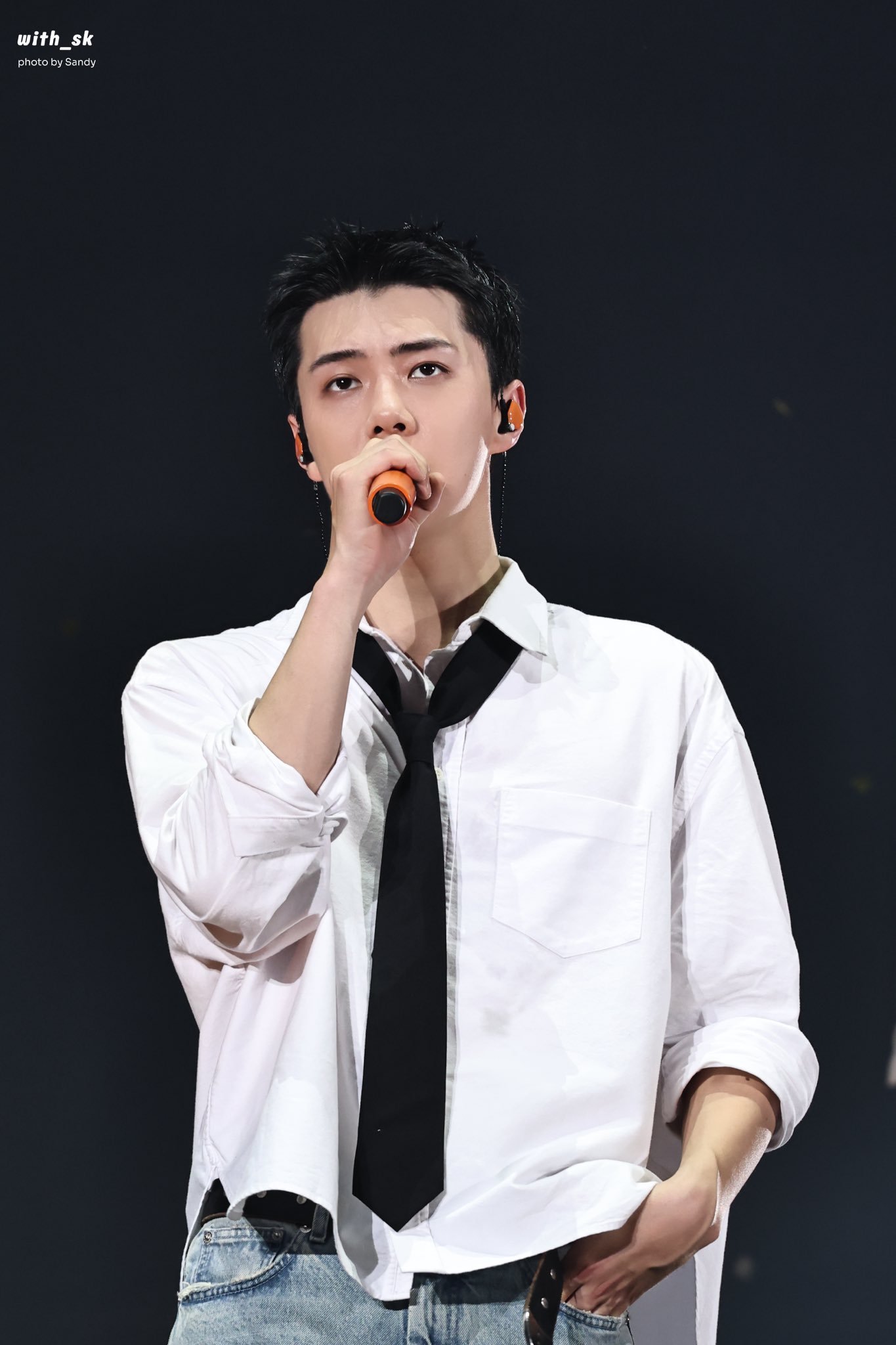 세훈 (EXO)의 최신 사진