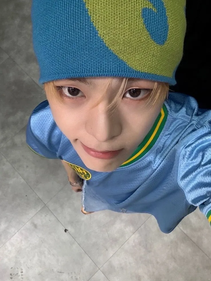 A moment captured by Kim Junmin (WHIB)'s fan