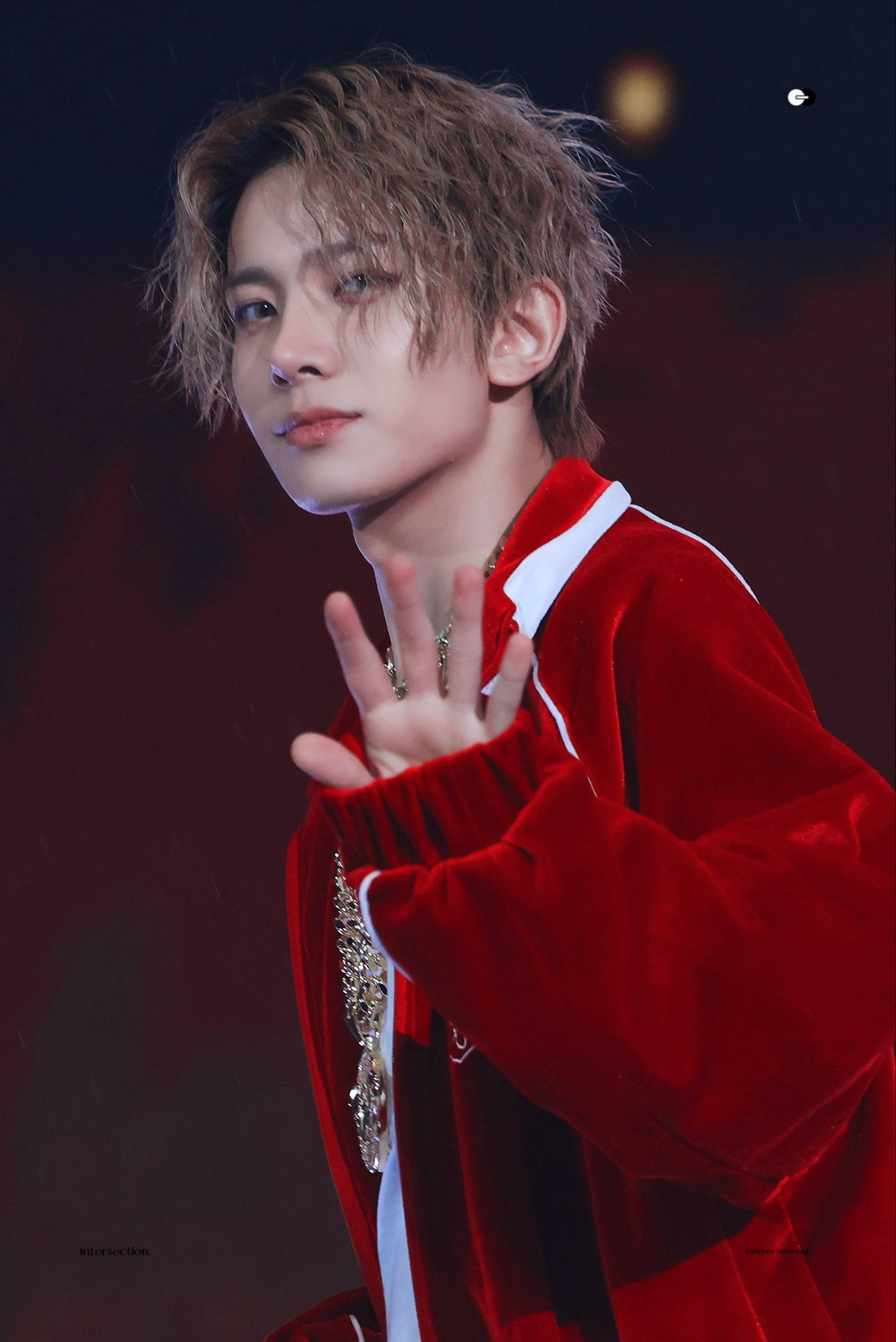 Momen yang diabadikan oleh penggemar Heeseung