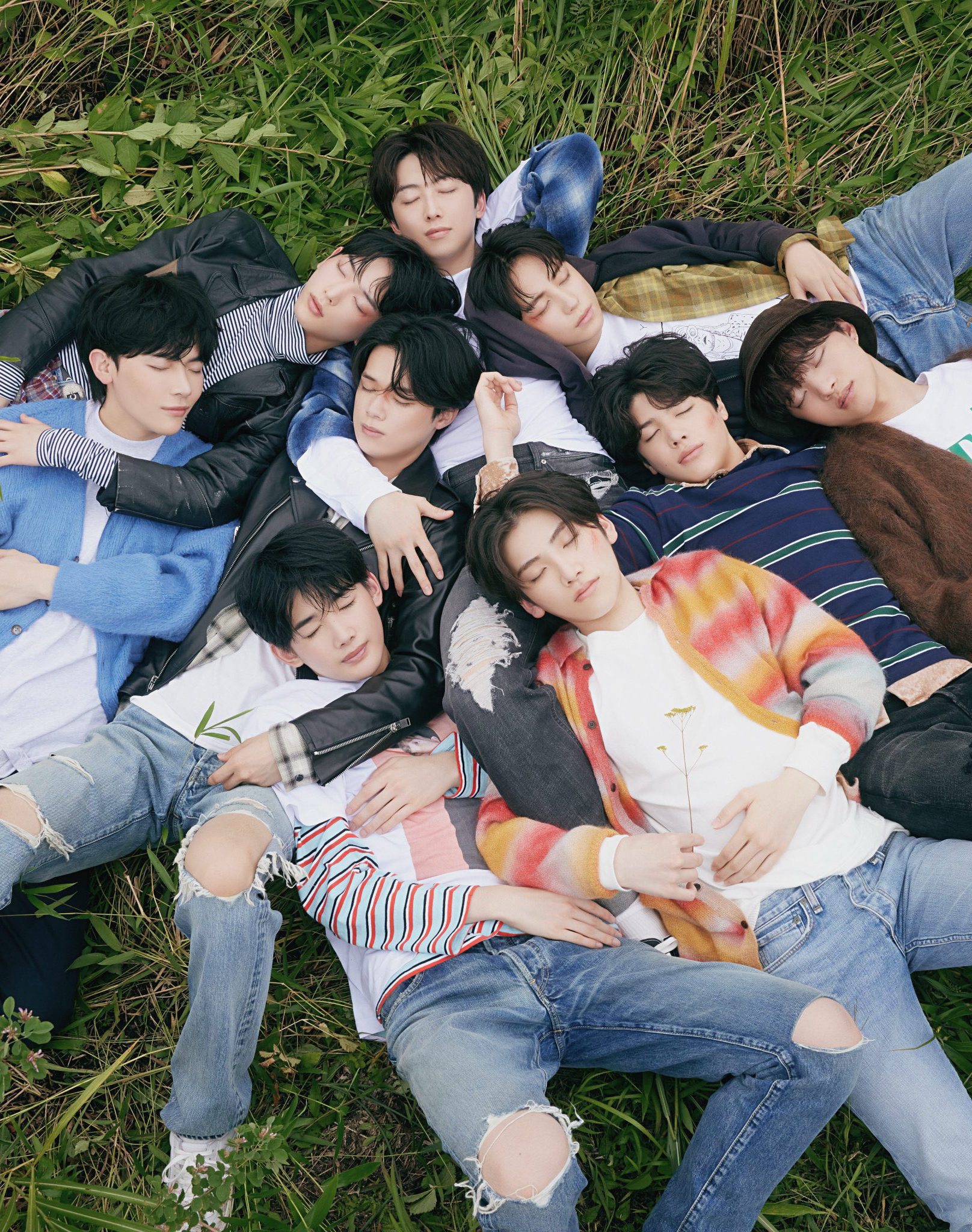 Recent activity shot of &TEAM