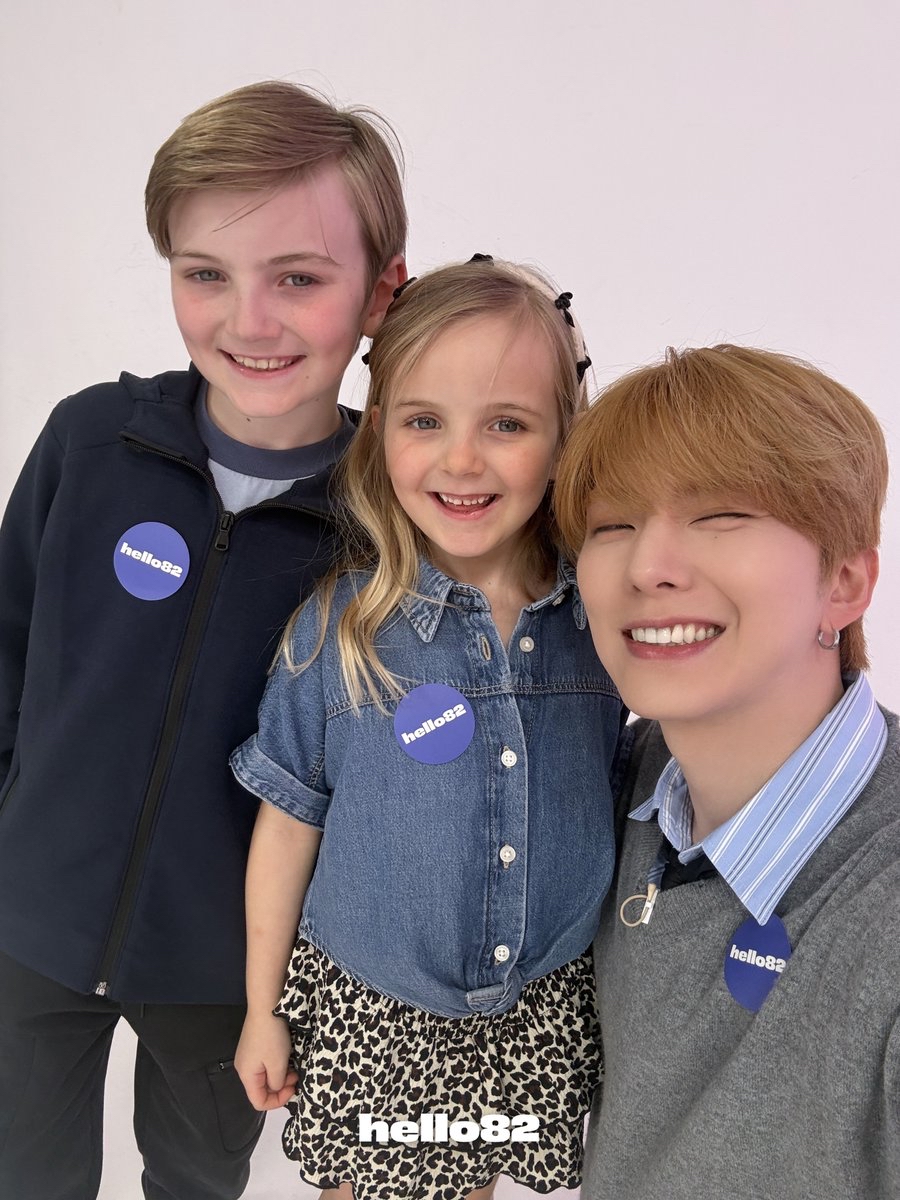 Momen yang diabadikan oleh penggemar MONSTA X