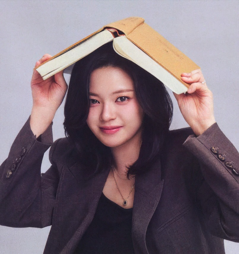 Latest photo of Jeongyeon (TWICE)