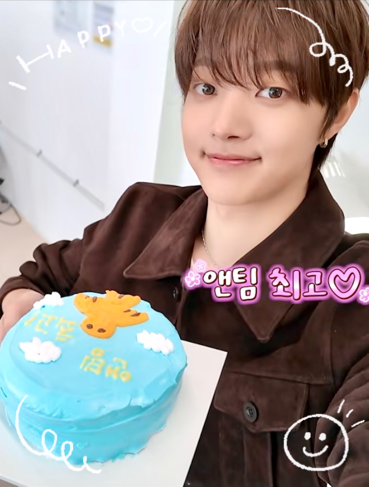 A moment captured by EJ (&TEAM)'s fan