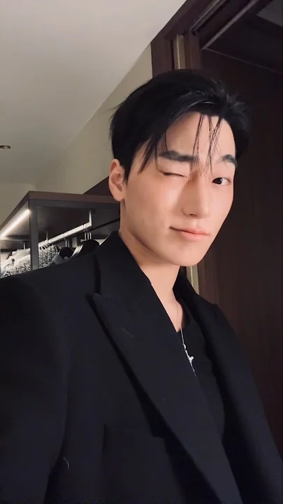 에이티즈의 최신 사진