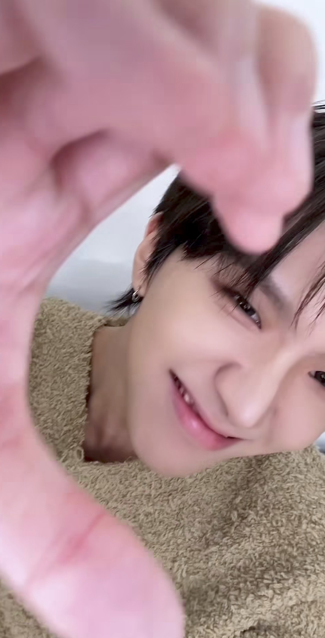 Behind-the-scenes cut of Woonhak (BOYNEXTDOOR)