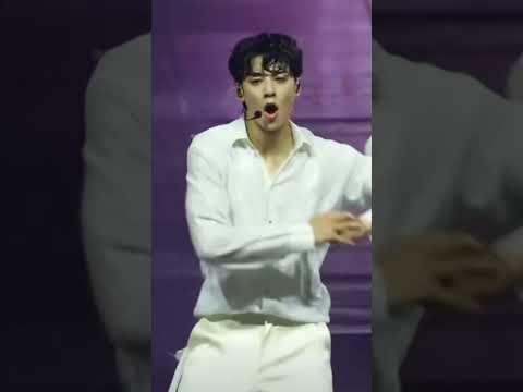 Latest photo of Eunwoo (ASTRO)