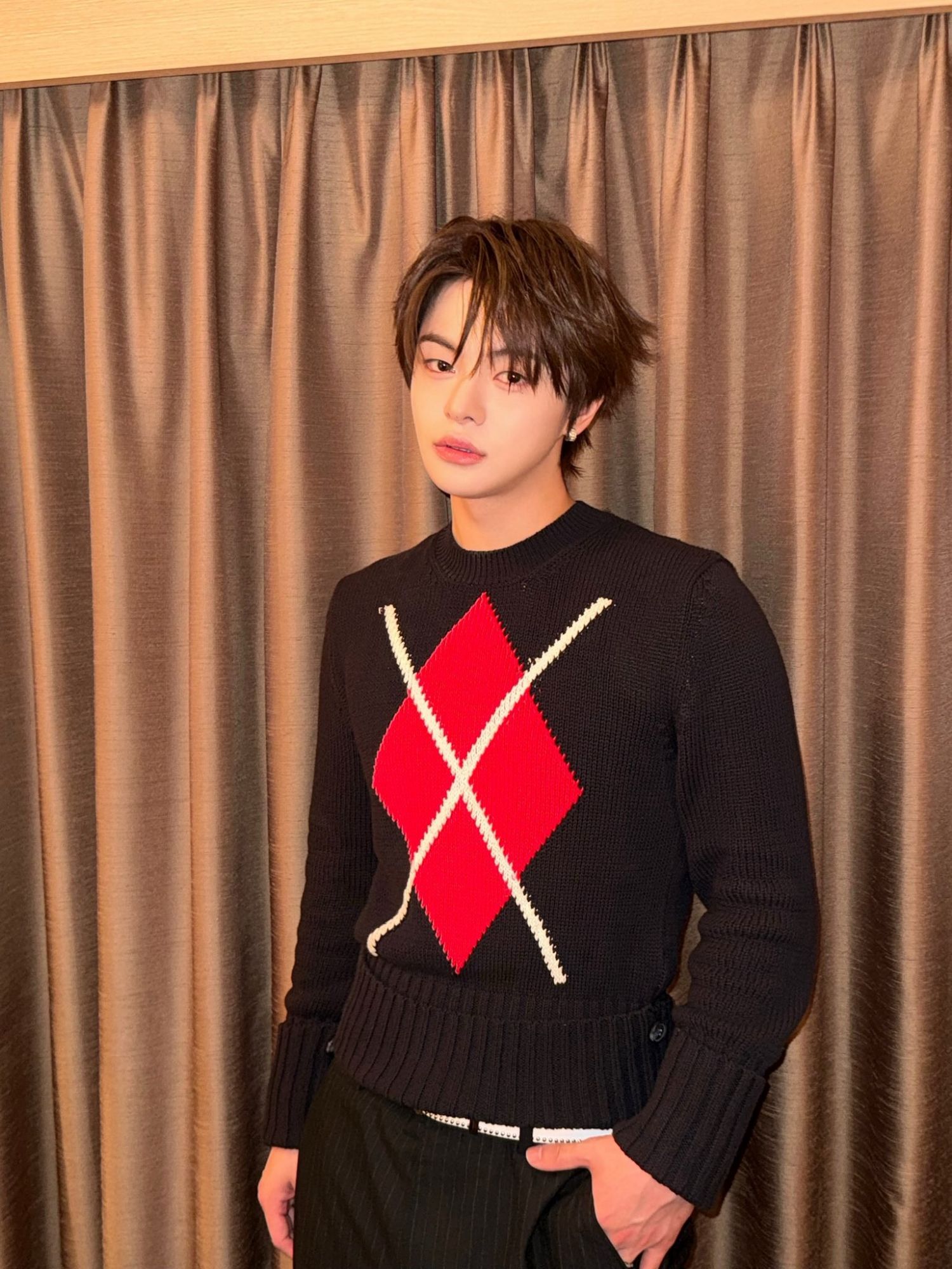 K-POP posts beloved by 알파드라이브원 fans